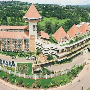 golf-course-hotel.about-kampalahotels.com/