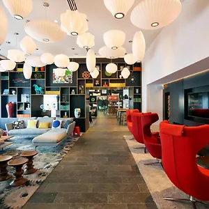 Отель Citizenm Gare De Lyon