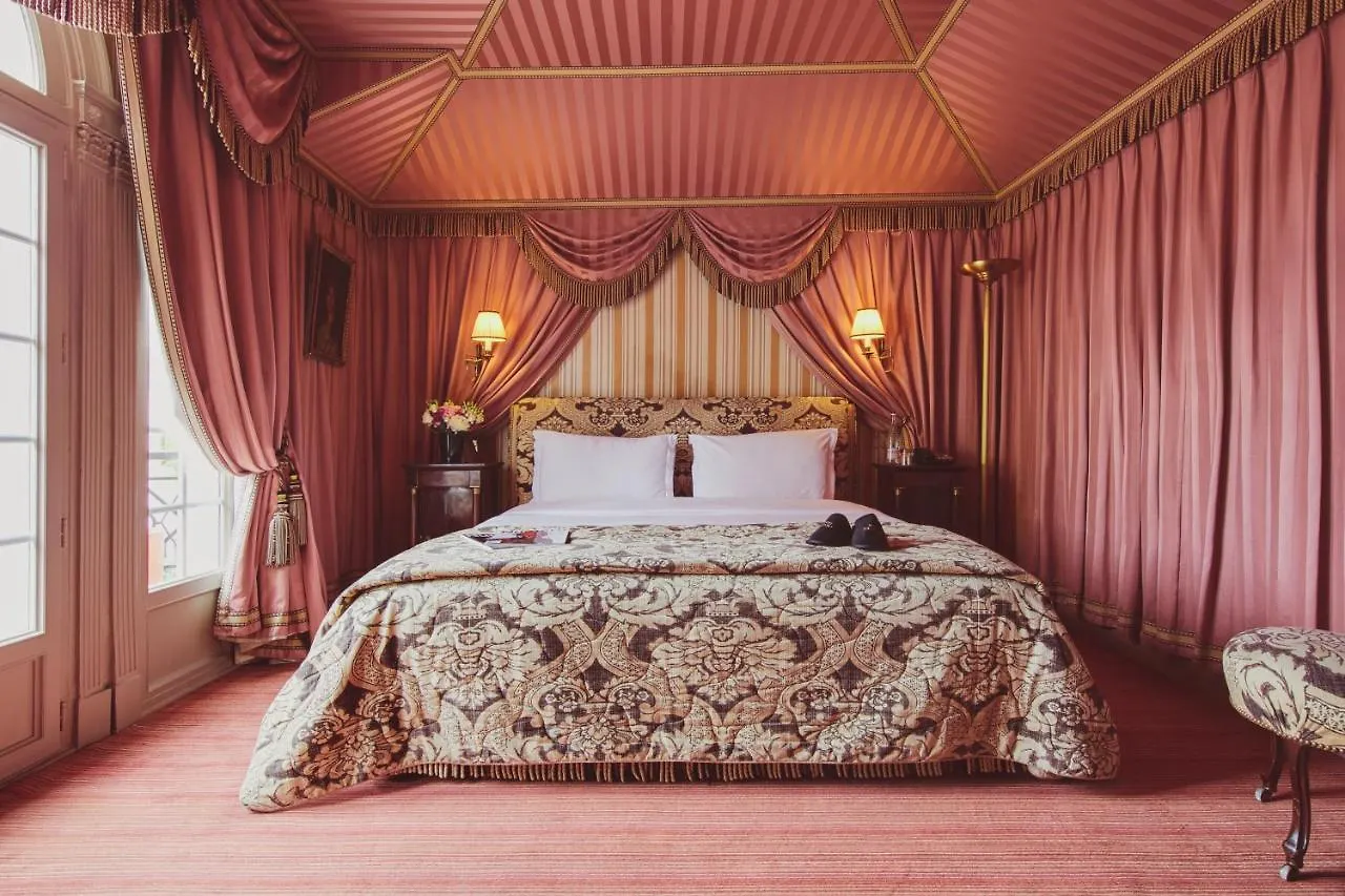 L'Hotel Paris France