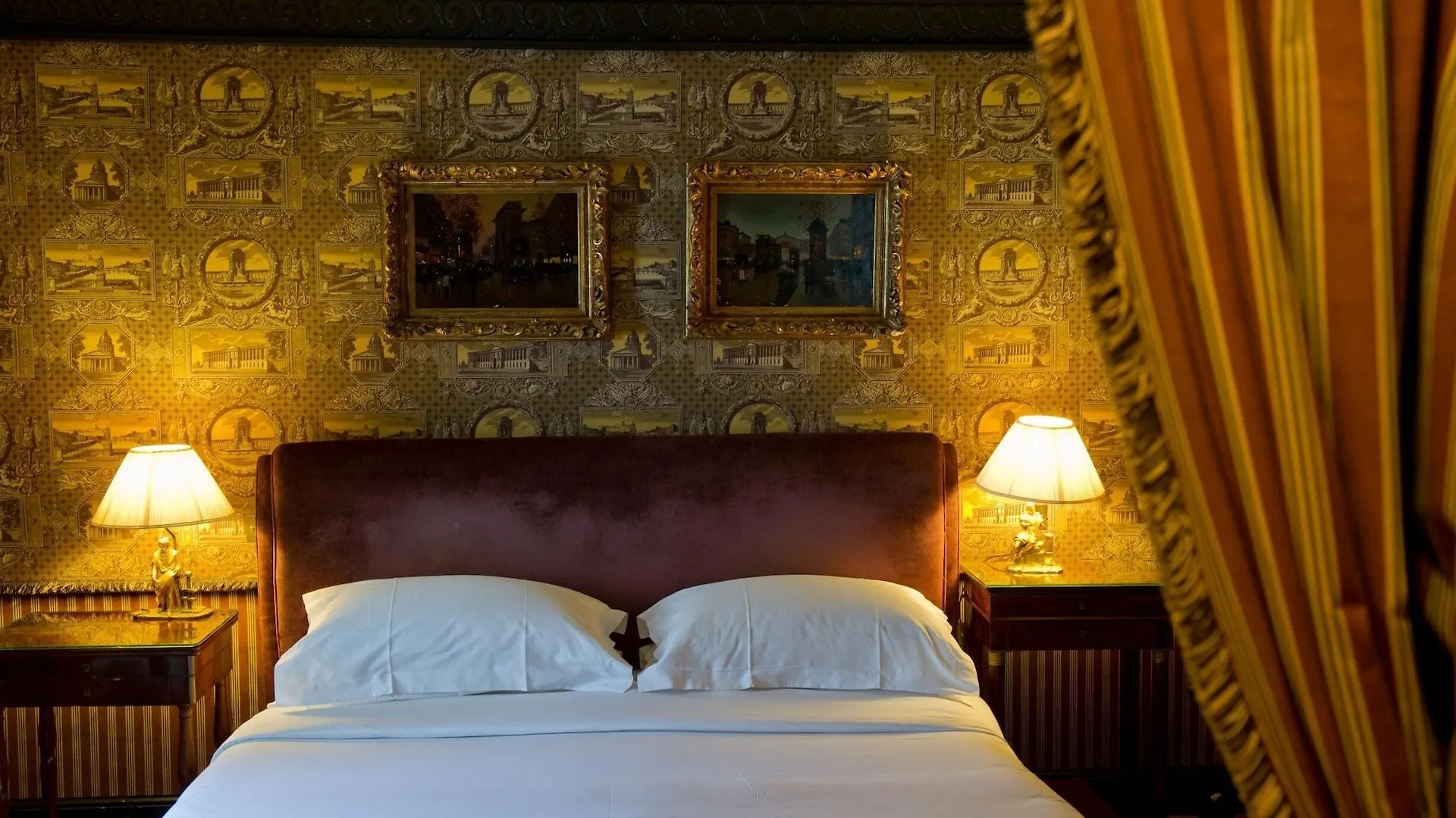 Hotel L'Hotel Paris