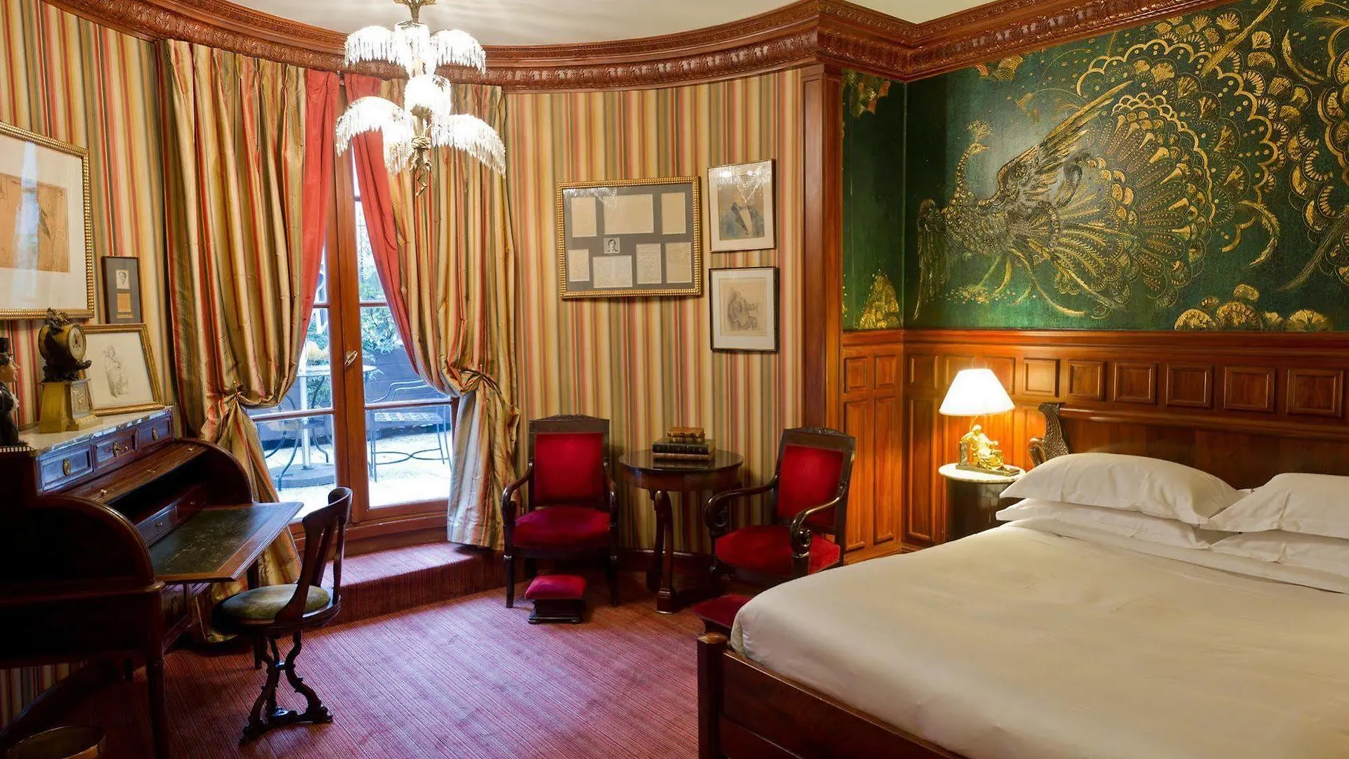 Hotel L'Hotel Paris