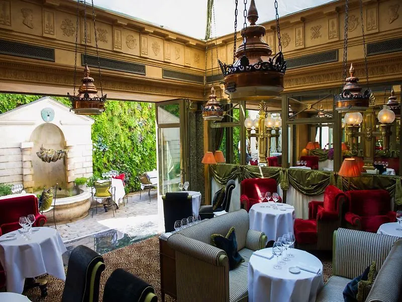 L'Hotel Paris France